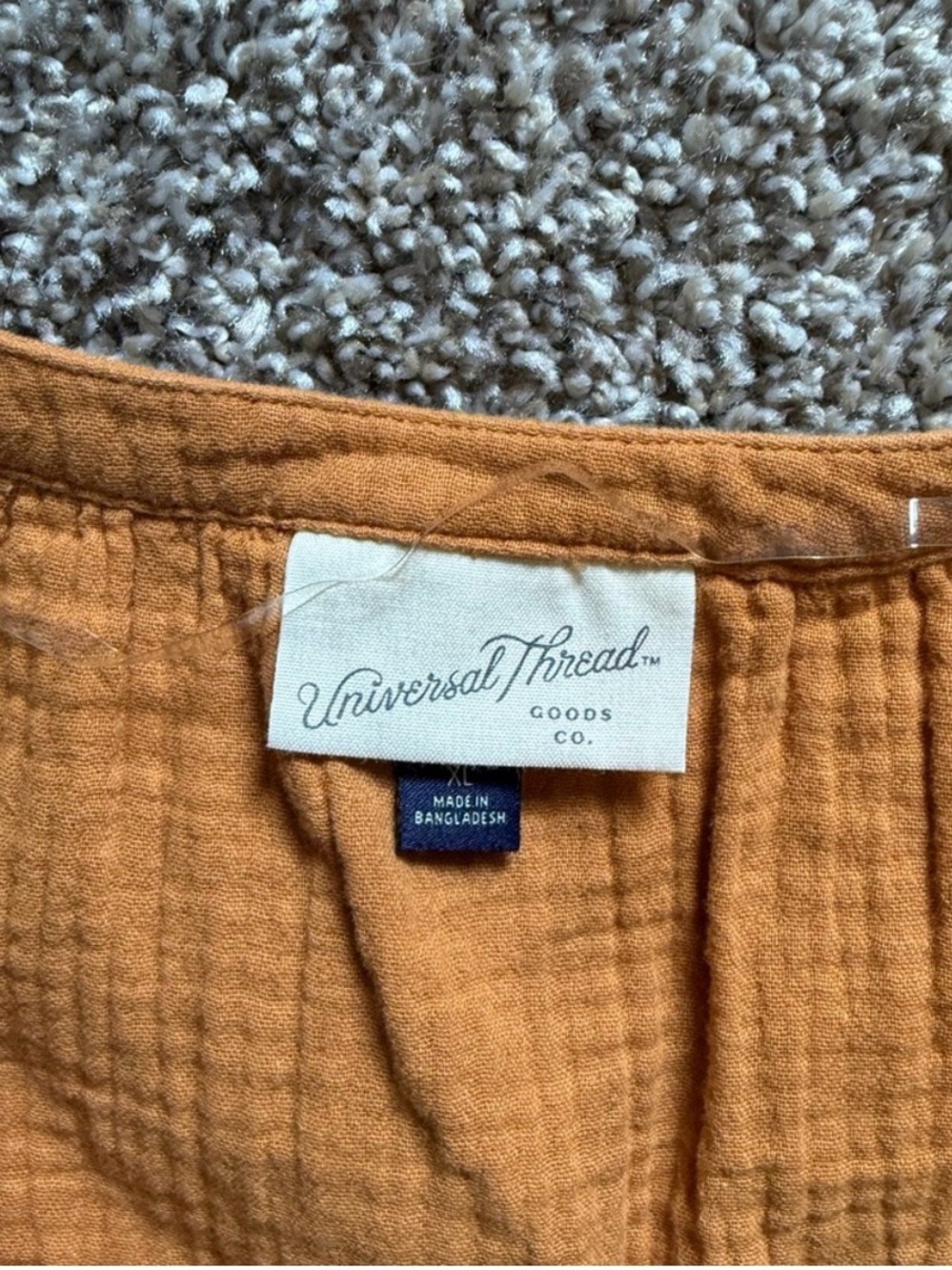 Universal Threads Top - Picture 3 of 4